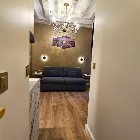 Pantheon Arev Dans Le Quartier De Emily In 75005 Paris